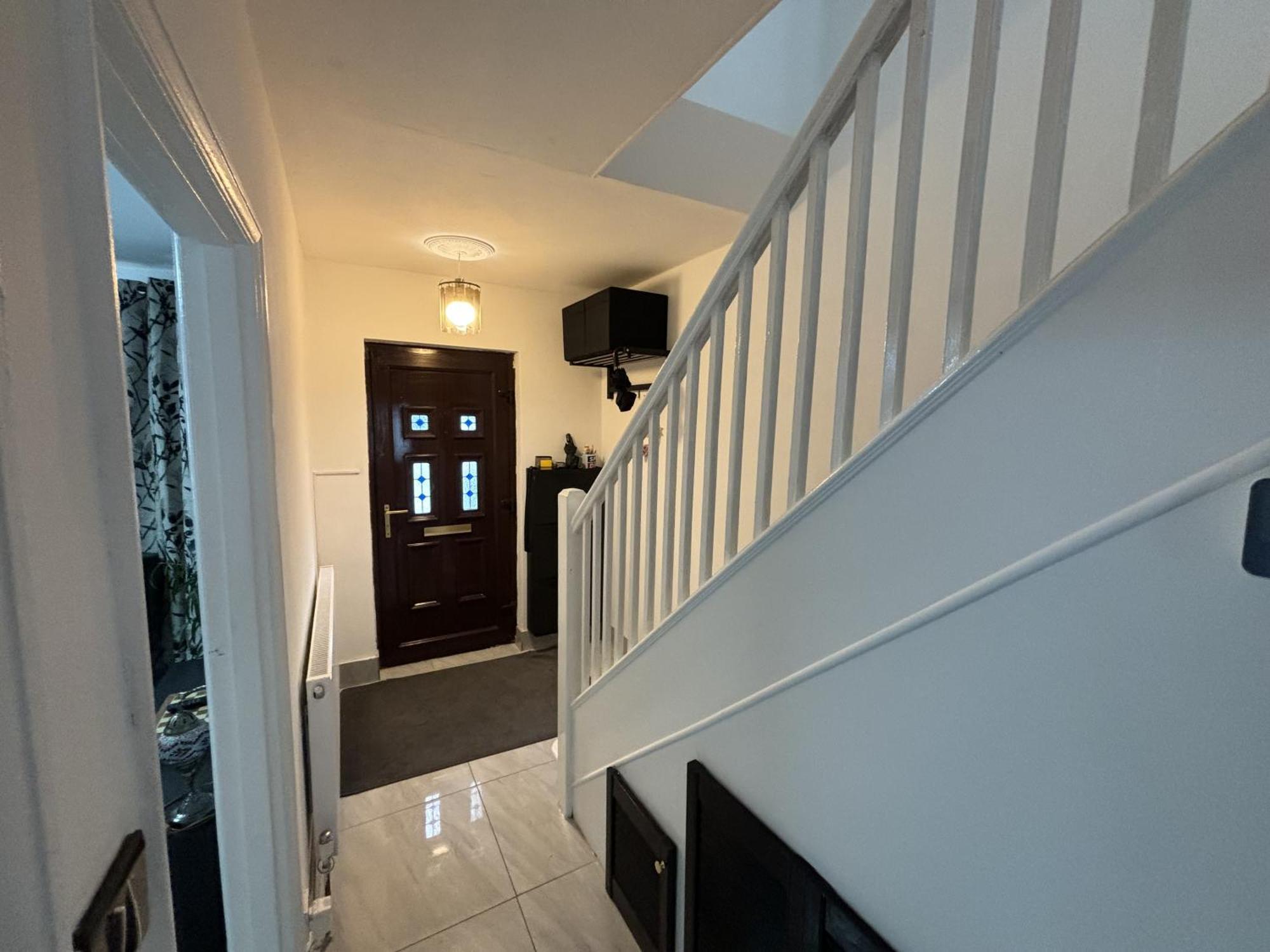 Charming And Cosy London Home, Garden, Parking & Family Fun 米切姆 外观 照片